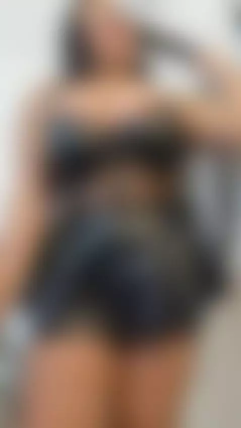 Bounce my tits in ur face by dojaaishaa