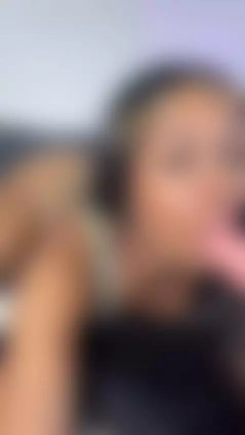 Where is a delicious cock to suck 🍆 by zaracampbell