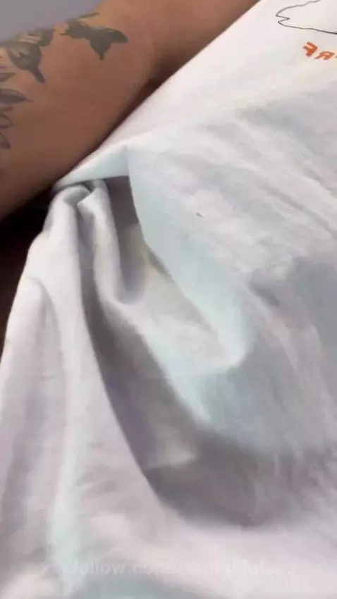 Would you like to grope this bulgue? by tommidubois