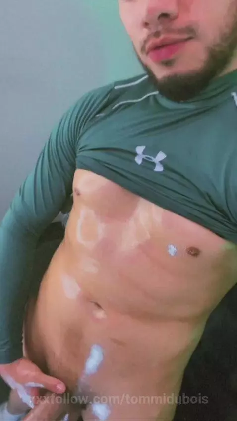 Taste this big chunk of meat by tommidubois