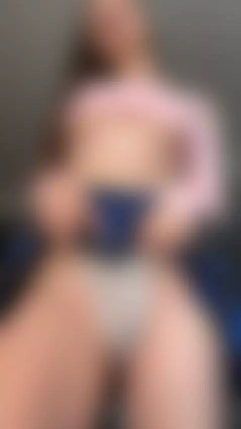 Let me ruin your focus today 😘 by ellisesugar