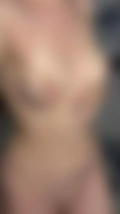 I dare you to keep eye contact the whole time 👁 by ellisesugar