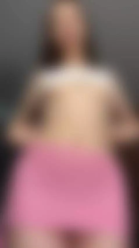 If you could kiss one spot… where would it be? 😏 by ellisesugar