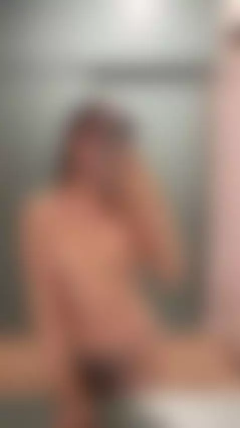 Filmed this with shaky hands and a messy mind 🤯 by ellisesugar