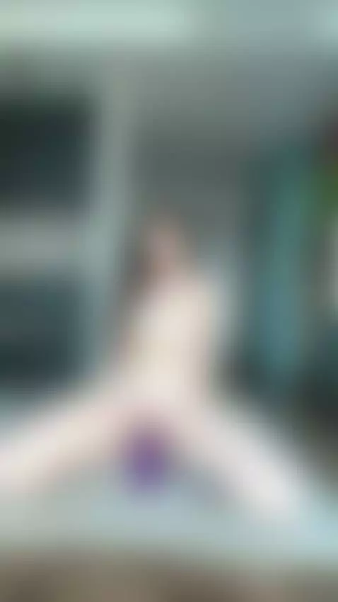 Can I be your sweetest distraction today? 💖😉 by ellisesugar