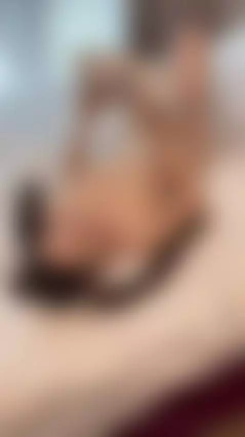 Tonight I’m soft as silk and twice as tempting 💋😏 by ellisesugar