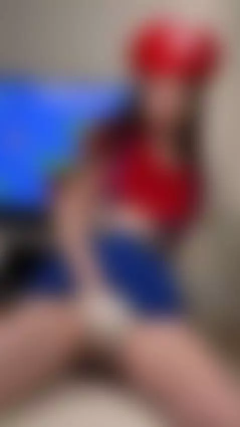 Every move drips heat 💨😏 by ellisesugar