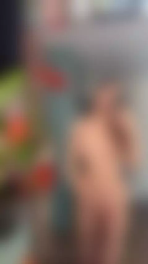 The tease dances inside 🌙😈 by ellisesugar