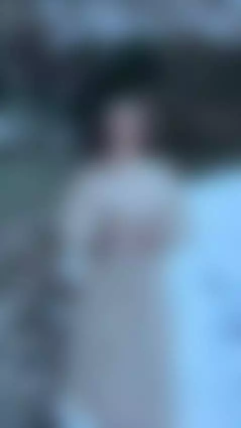 The air blushes pink 🌙🫦 by ellisesugar