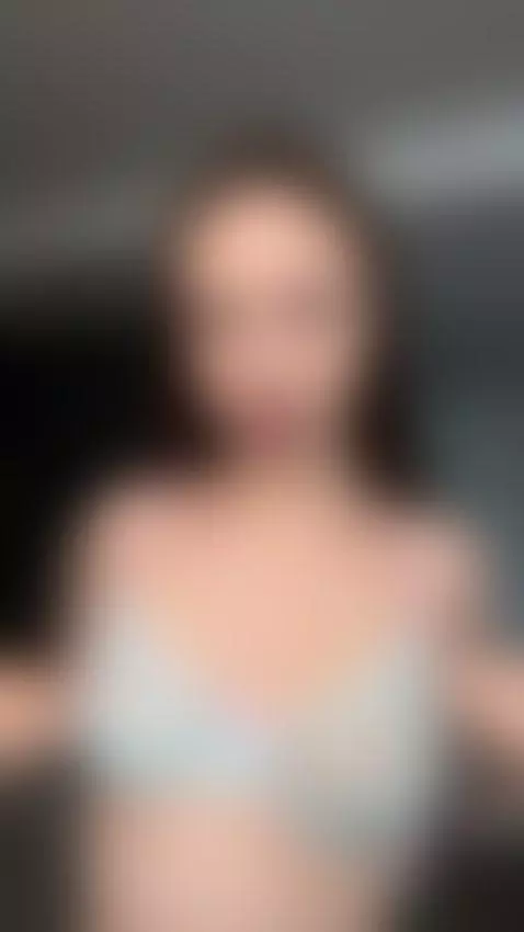 Filmed this with shaky hands and a messy mind 🤯 by ellisesugar