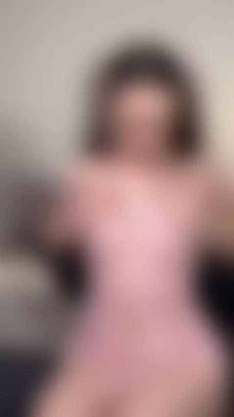 My hands move without thought 💋🫦 by ellisesugar