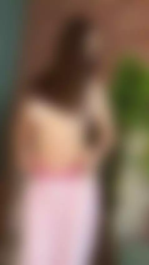 The tease pulses between legs 💋🫦 by ellisesugar