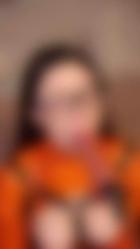 Every move drips gold 💦😏 by ellisesugar