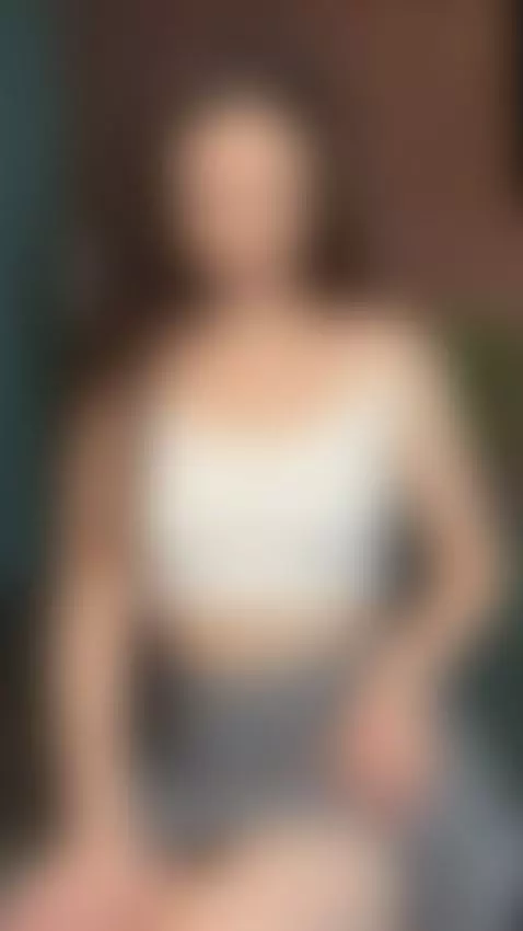 I dare you to keep eye contact the whole time 👁 by ellisesugar