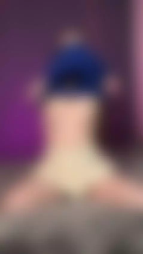 Let me ruin your focus today 😘 by ellisesugar