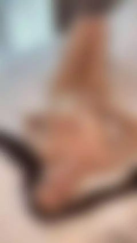 My breath turns the glow into motion 😏🔥 by ellisesugar