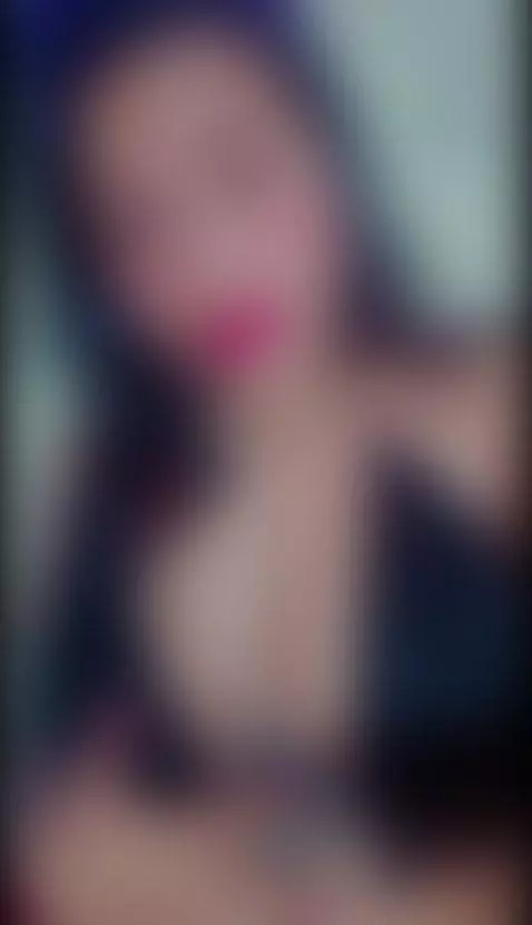 Hi, I'm Karol, I'm New by kariitoo