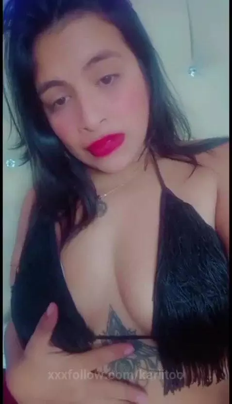 Hi, I'm Karol, I'm New by kariitoo