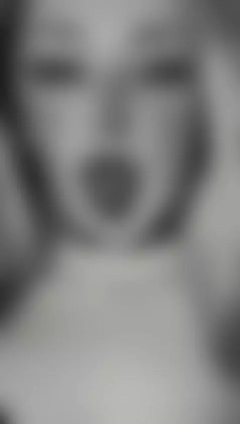 You want kiss my lips ? by saraa-doll