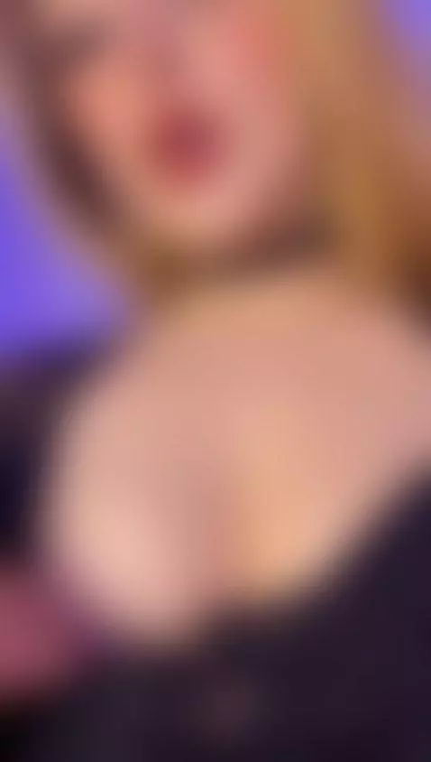 You can see that ? ♥ by saraa-doll