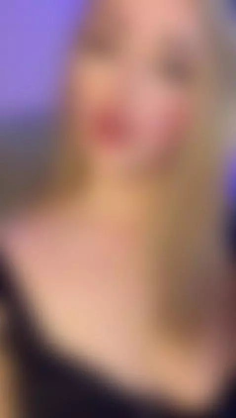 beautiful blondie by saraa-doll