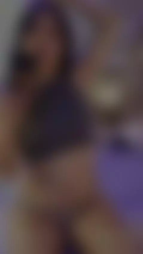 I am so lustful that I want you to enjoy my hot body and fil... by hannacollins01