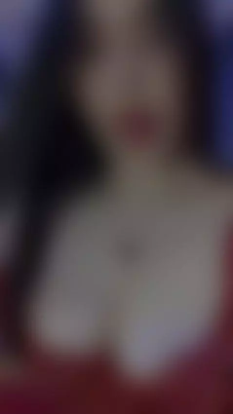 Explore my sexy Latin body 🥵💦 by hannacollins01