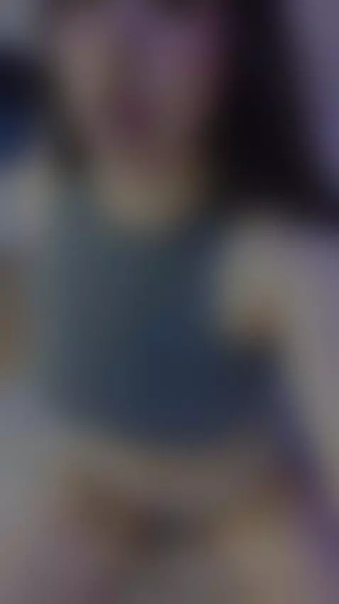 Spit this sexy pussy until you put your entire penis in me🍆😈 by hannacollins01