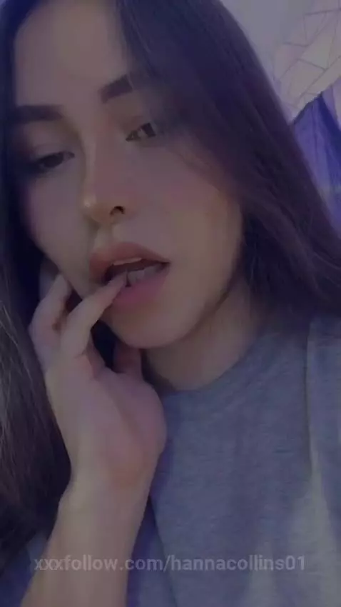 I'm very hot today baby  🥵🥵 by hannacollins01