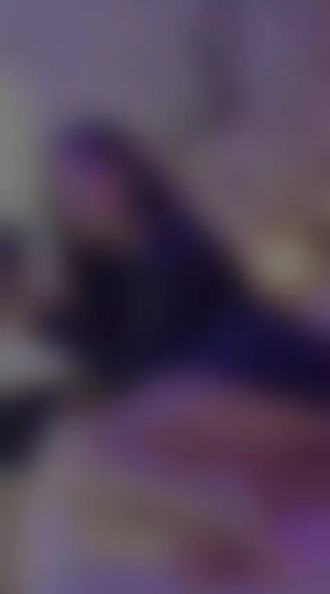 I have a special gift for you between my legs😈💦🔥 by hannacollins01