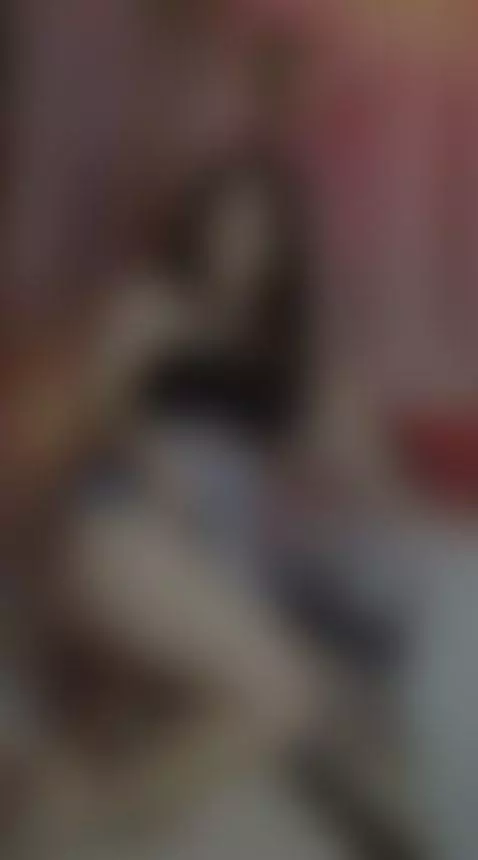 I feel my pussy throbb ing every time your eyes fuck me... d... by hannacollins01