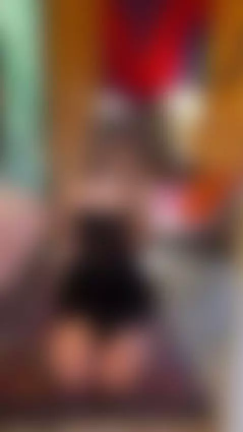 See through anyone? by arianeth