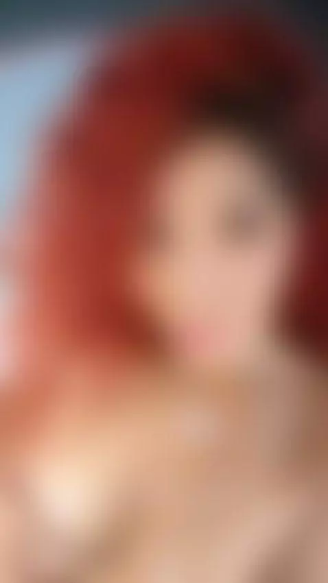 just me, oil and the nood getting hotter 🔥 by malejamartinez