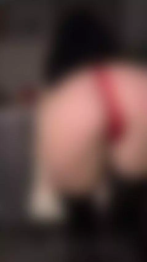 This hottie is ready to heat things up by sofiibloom