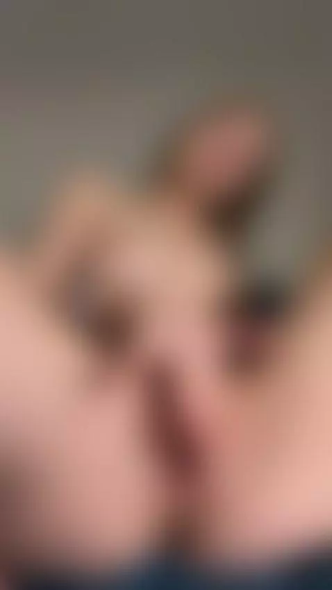 I like when you play with my body by sofiibloom