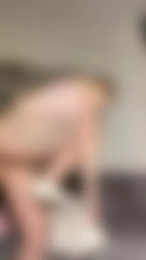 I love getting horny in front of everyone by sofiibloom