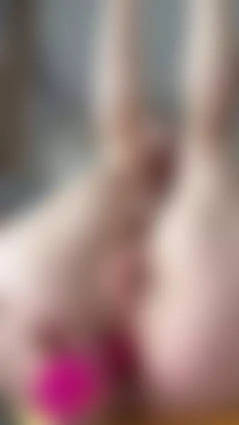 Today I want to go crazy and get very horny by sofiibloom