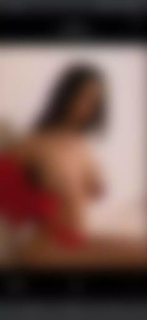 Come spend a rich experience by my side tonight 💋 by laragold