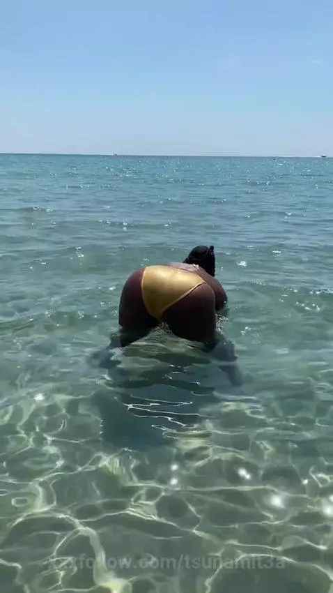 cum to the water with me by tsunamit3a