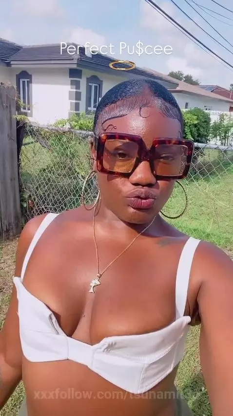 i do not own the rights to this music but i do own the right... by tsunamit3a