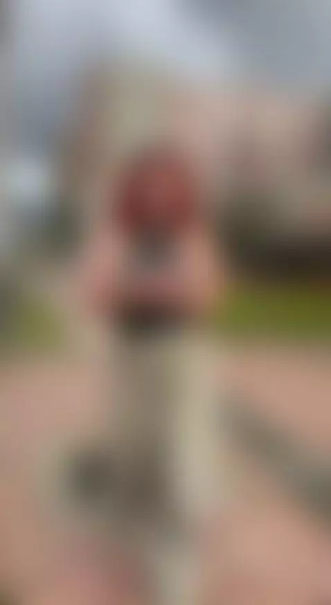 Would you also help me record content on the street? // 
Tú ... by rubyspectrum