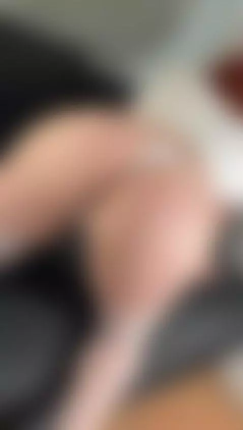 You want to bounce your I wait for you on my bio links🍑 by rubyspectrum