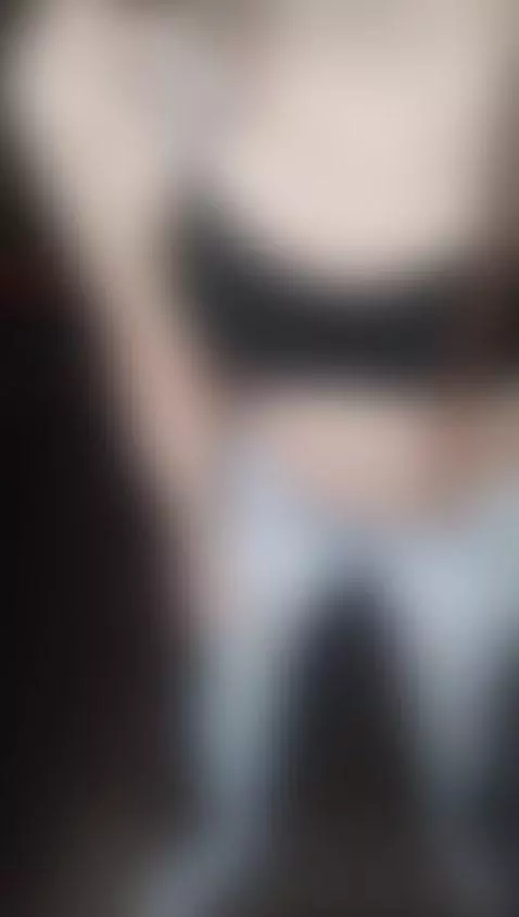 Body tour by mollylollipop