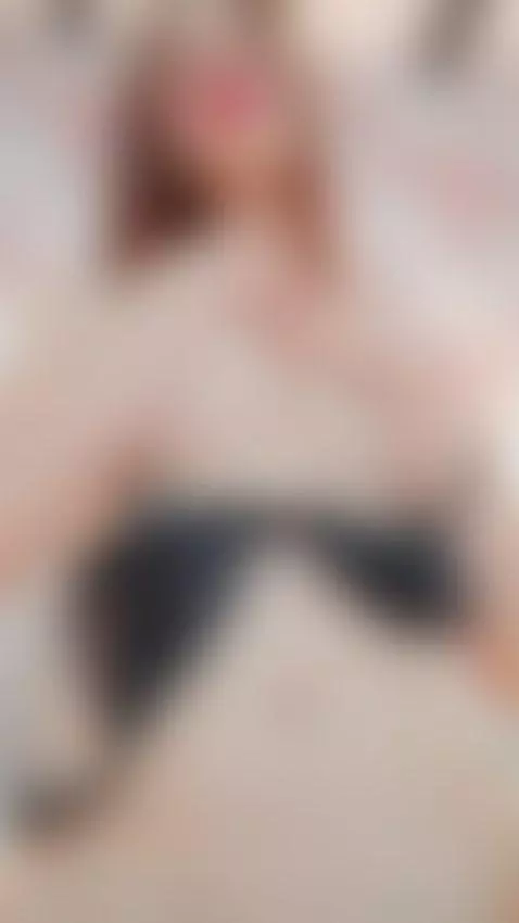 Magnetic presence, soft voice & slow tension by scarletmore