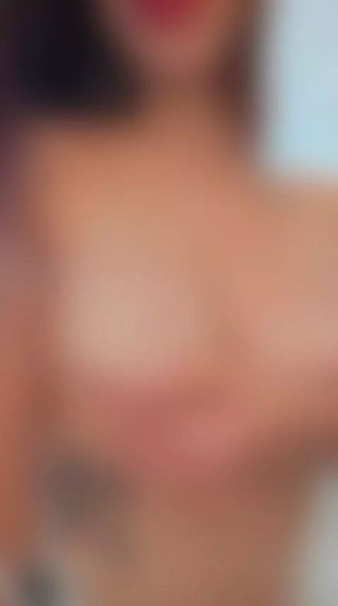 I like to conquer with sweetness… and a touch of spice by scarletmore