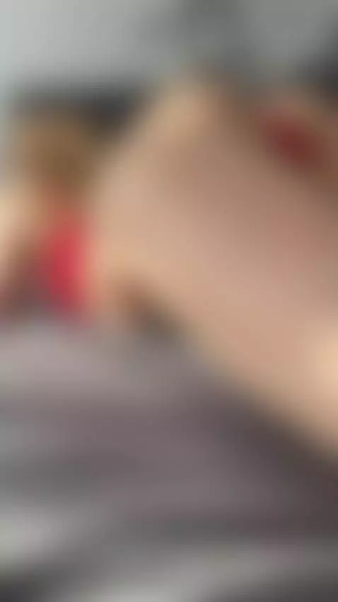 Light as morning sun ☀️
Softness isn’t just a vibe — it’s me... by violavirg1n