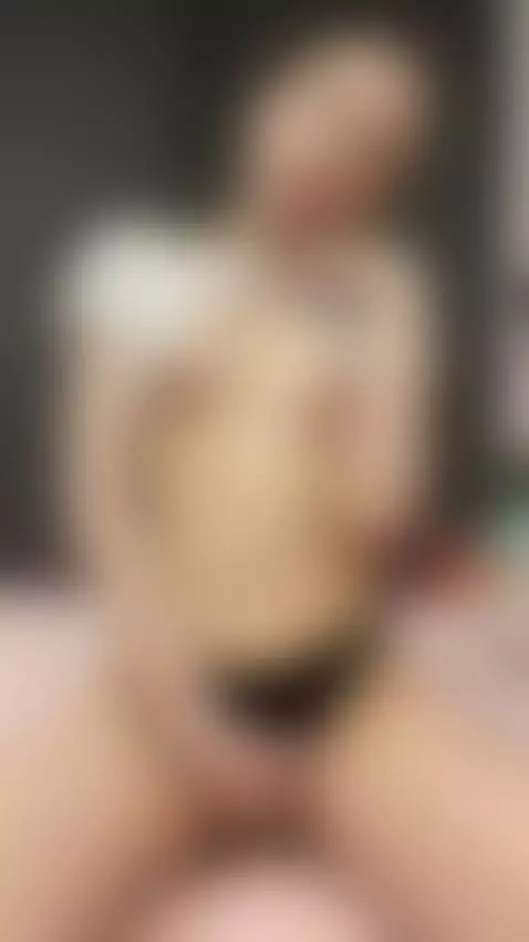 A blonde you could get lost in
Feel it? Then follow 💕 by violavirg1n