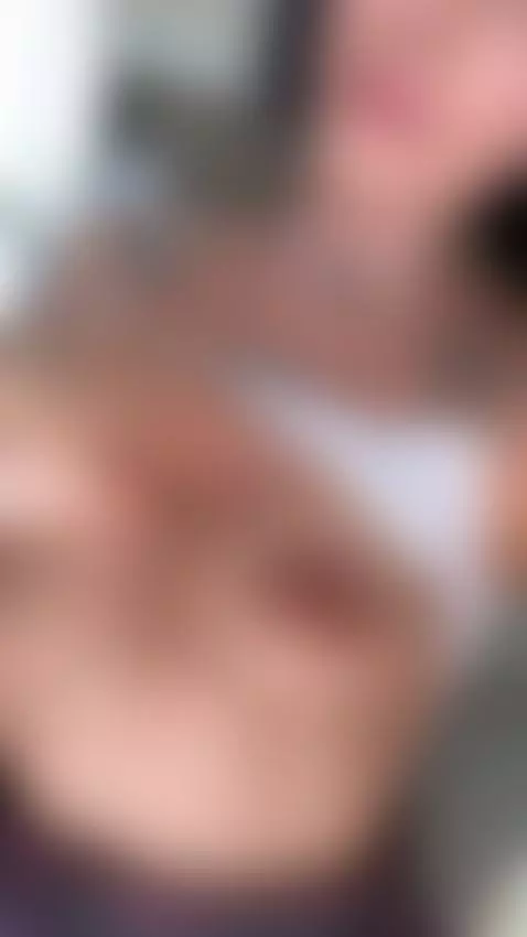 One look at me like this and you’re done 💥 by sarahheizel