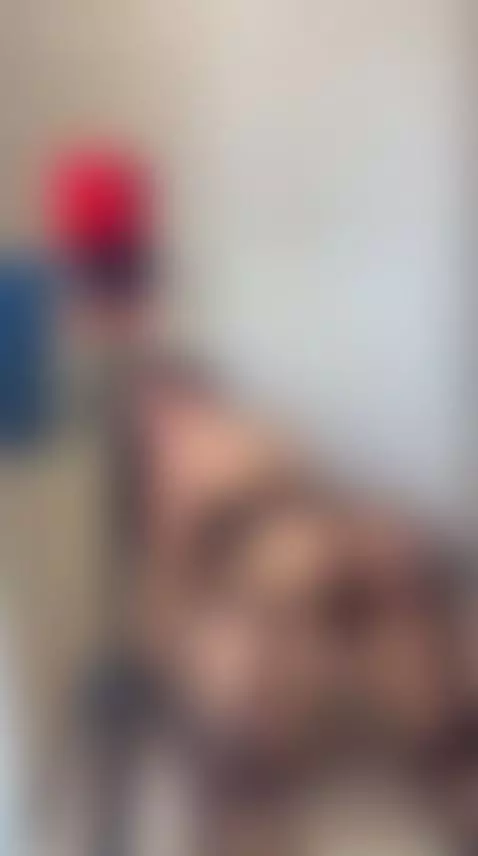 Do you like how my juicy ass bounces? by igenesis13