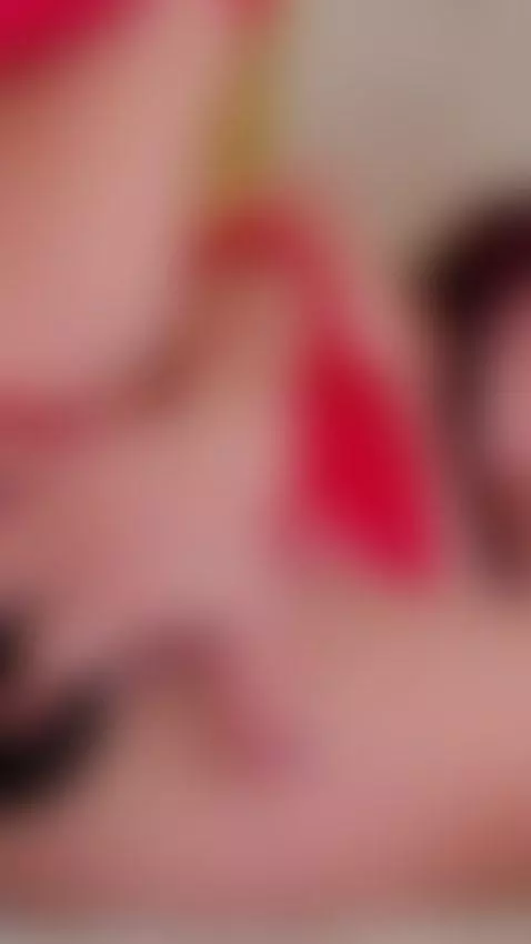 Three bodies, a pleasure 🥵🍒 by lunashea2